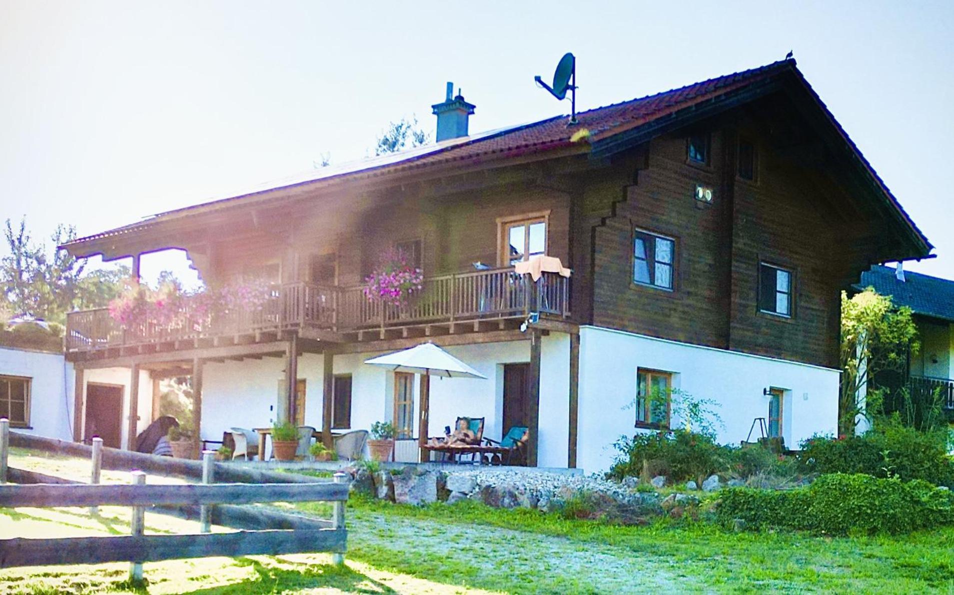 Chalet Am Bach Bad Birnbach Bagian luar foto