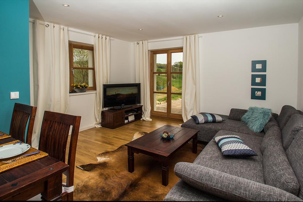 Chalet Am Bach Bad Birnbach Ruang foto